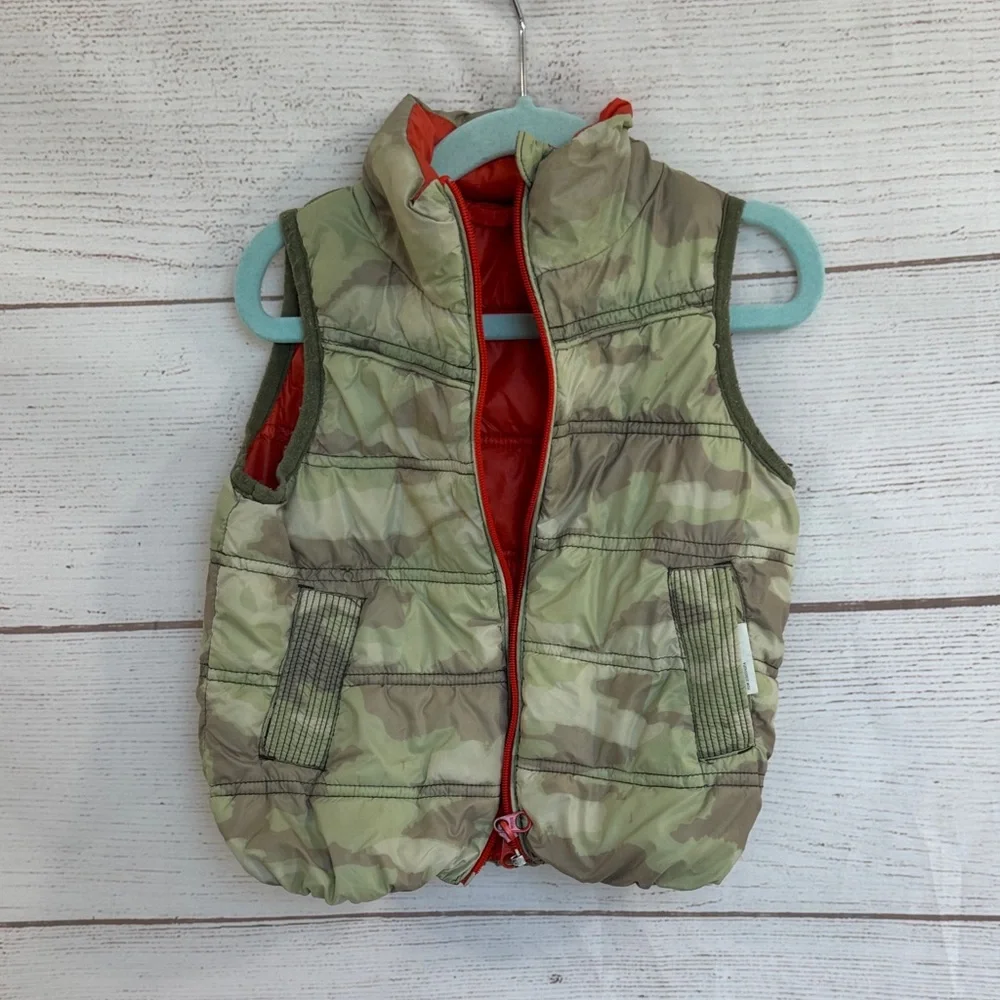 Bundle of 3 Toddler Kids boys Sweaters + puffy vest -2T Carter's Cat & Jack - Picture 15 of 16